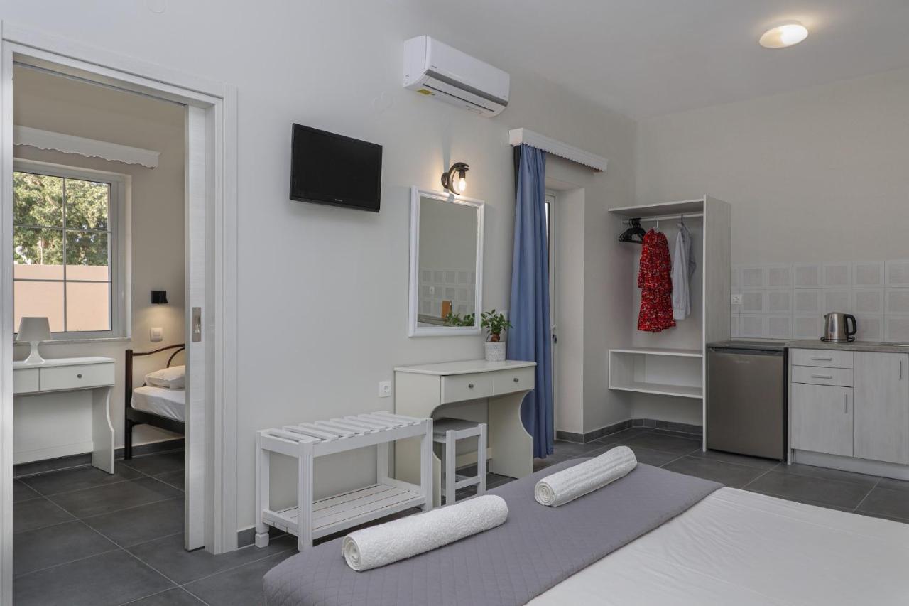 El Greco Studios Agia Marina  ภายนอก รูปภาพ